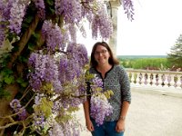 Anna in Chateau de Rochecotte patio : Anna Stenson