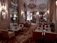 Le Meurice lounge