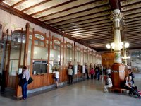 Valencia train station